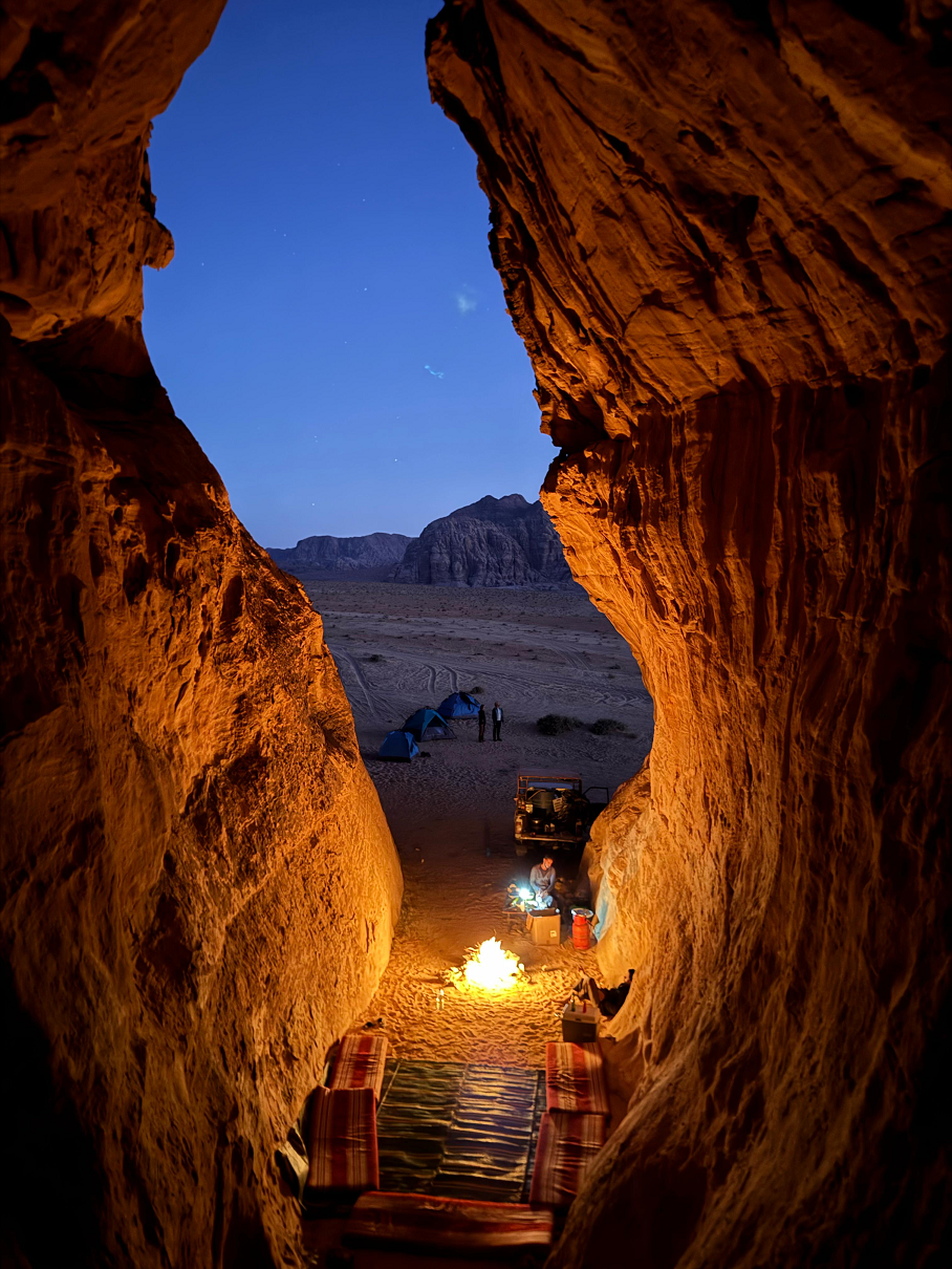 Bedouin preparing dinner